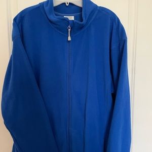 Womens Plus Size light weight fleece jacket.